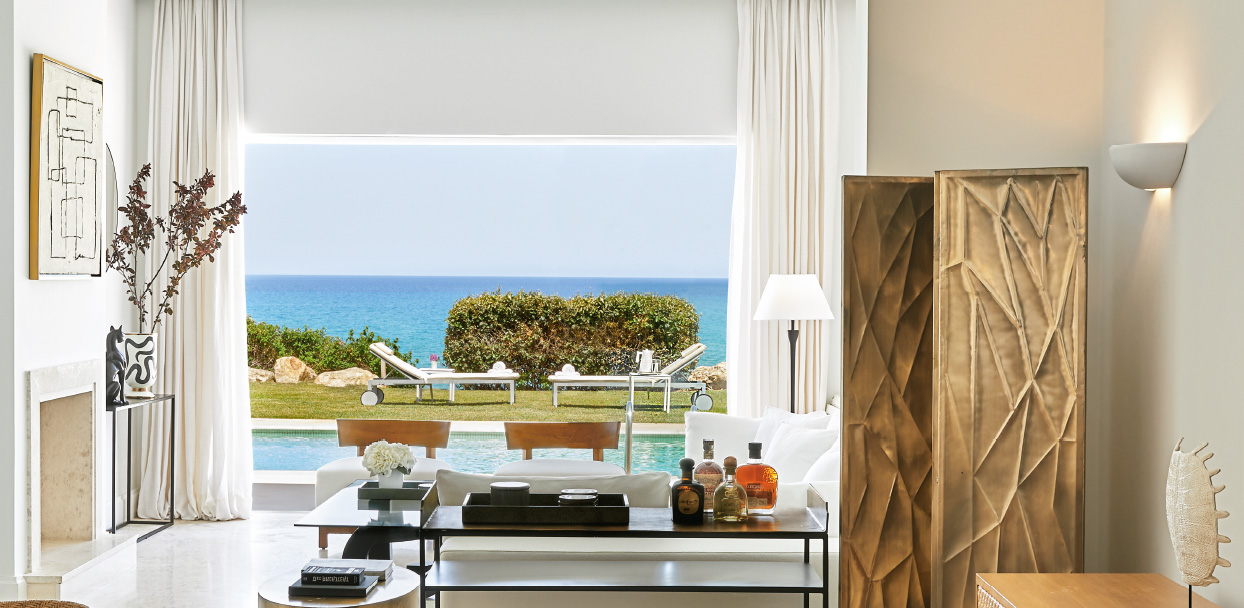 01-royal-pavilion-indoor-and-outdoor-pool-luxury-accommodation-mandola-rosa